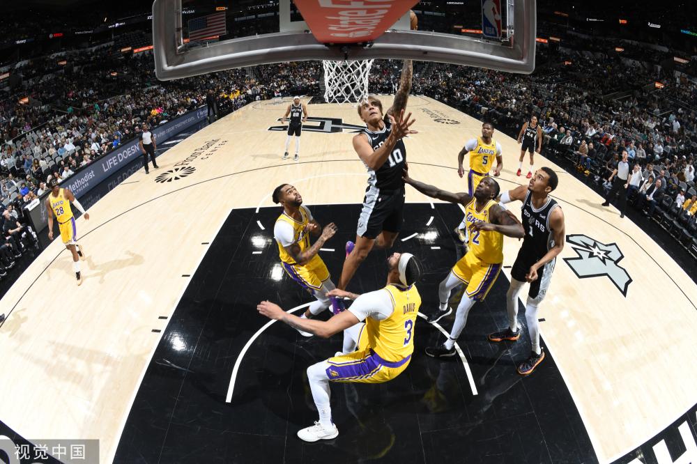 但东契奇凭 但东契奇凭