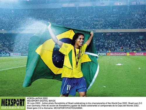 大湾区低空特快专线首航 珠海航展迎来首批打“飞的”观众.